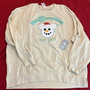 Disney world 2024 snowman crewneck.